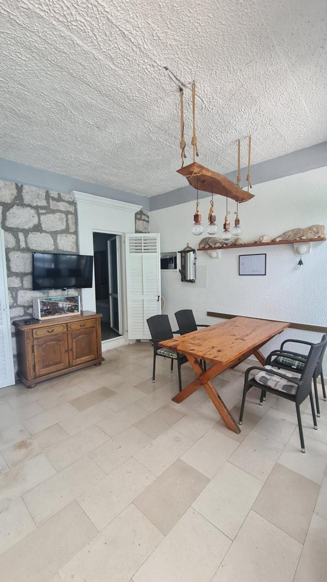 Žuljana Apartments Luna מראה חיצוני תמונה
